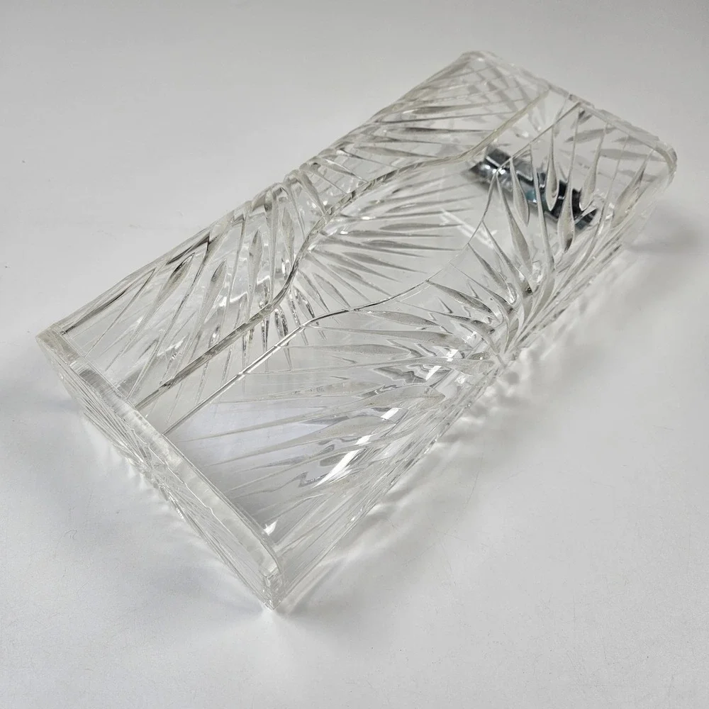Wilardy Tissue Box Cover Lucite Clear Acrylic Rectangular Vanity Decor‎ VTG Glam